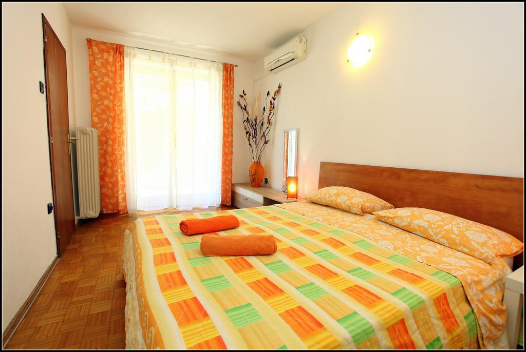 Champagne Apartments Portoroz Vp Екстер'єр фото
