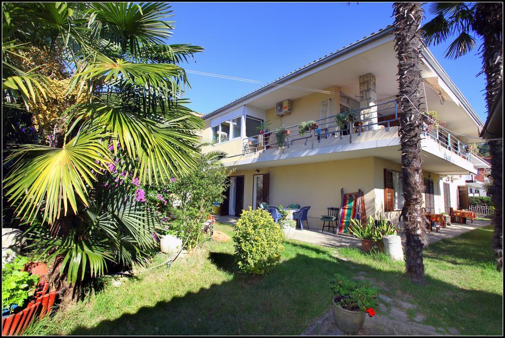Champagne Apartments Portoroz Vp Екстер'єр фото