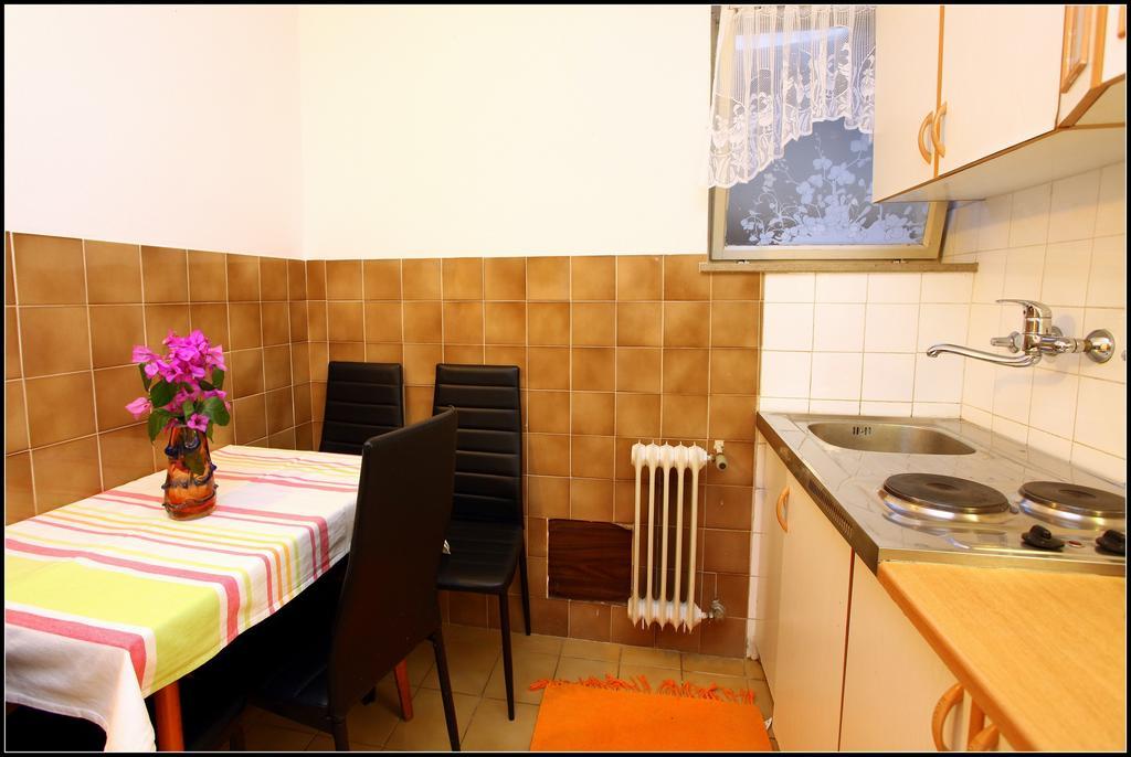 Champagne Apartments Portoroz Vp Екстер'єр фото
