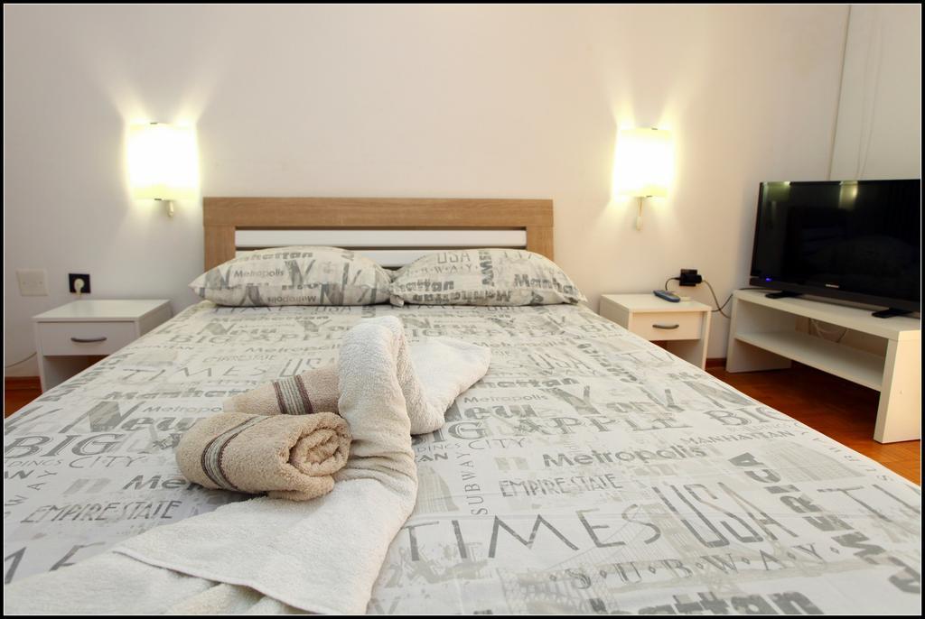 Champagne Apartments Portoroz Vp Екстер'єр фото