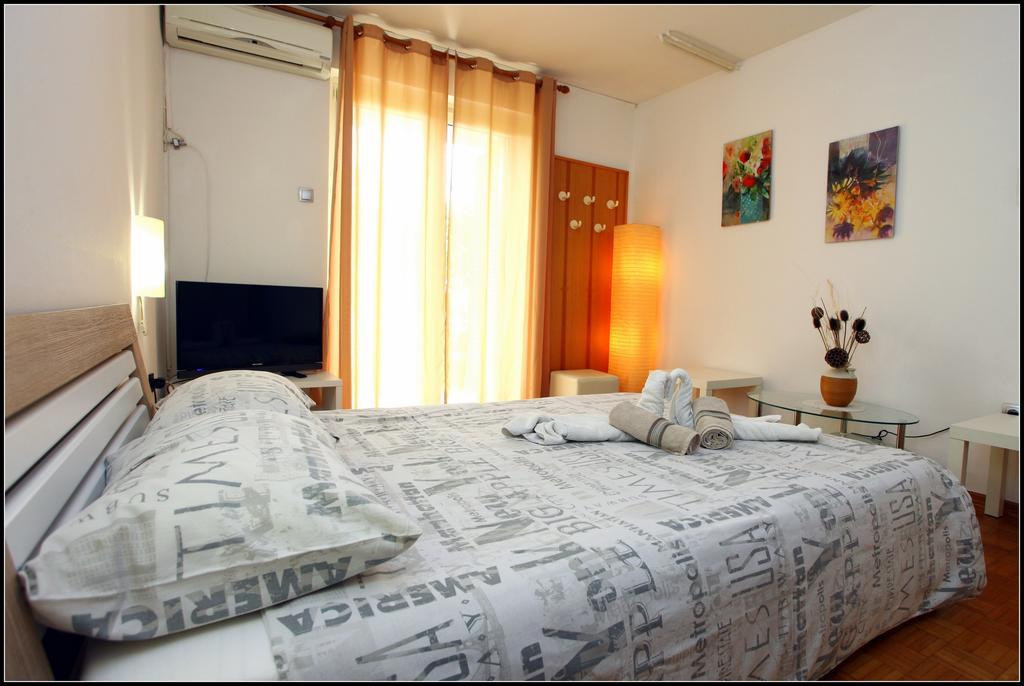 Champagne Apartments Portoroz Vp Екстер'єр фото